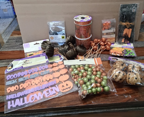 Lot halloween decor - lot,